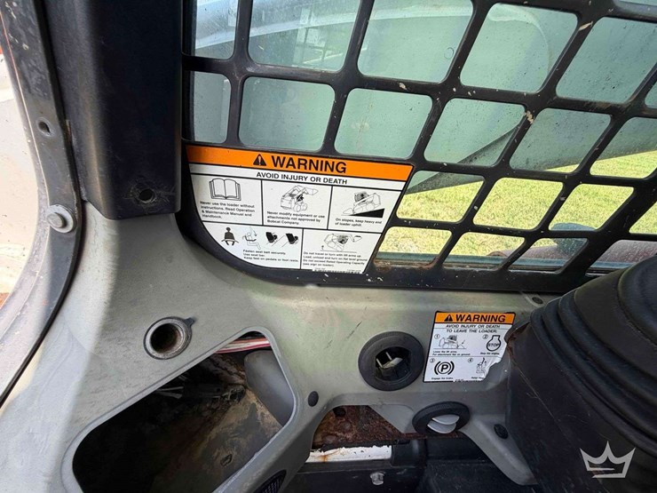 2015-bobcat-t750-image-24