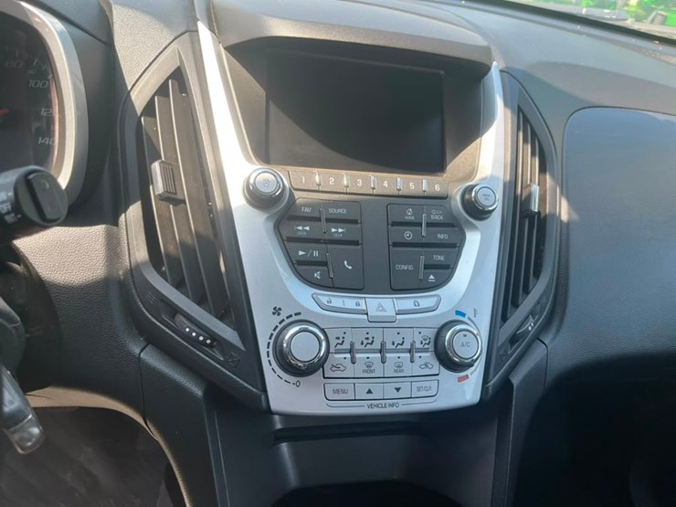 chevrolet-equinox-image-16