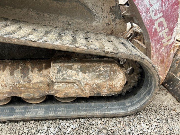 2020-takeuchi-tl12r2-image-14
