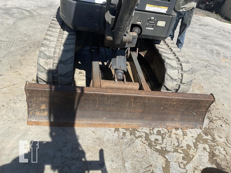 2017-bobcat-e50-image-12