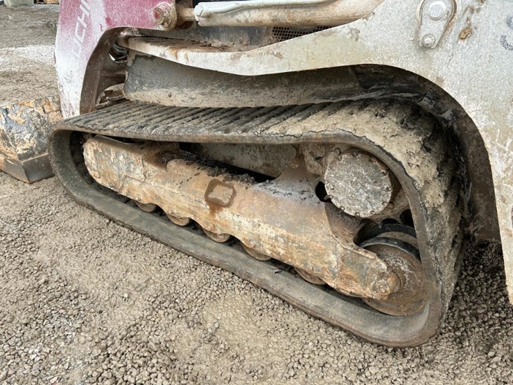 2020-takeuchi-tl12r2-image-17