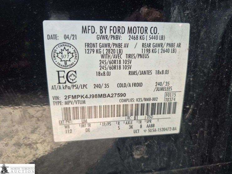 2021-ford-edge-image-9