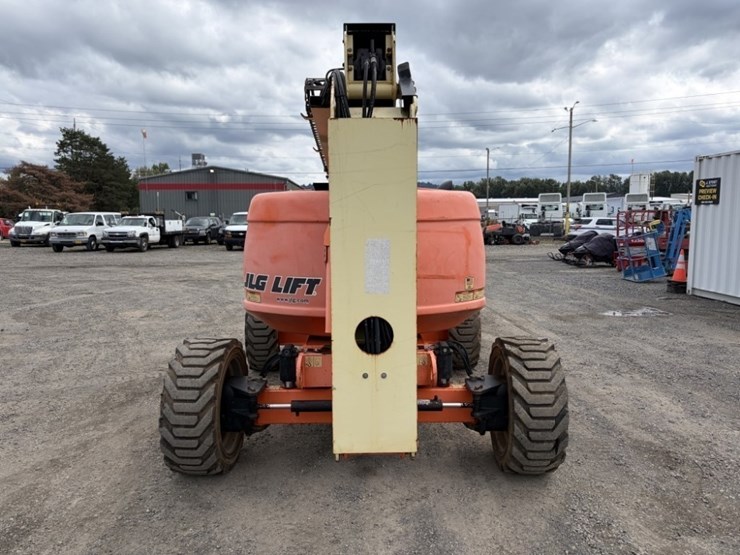 2016-jlg-600aj-image-5