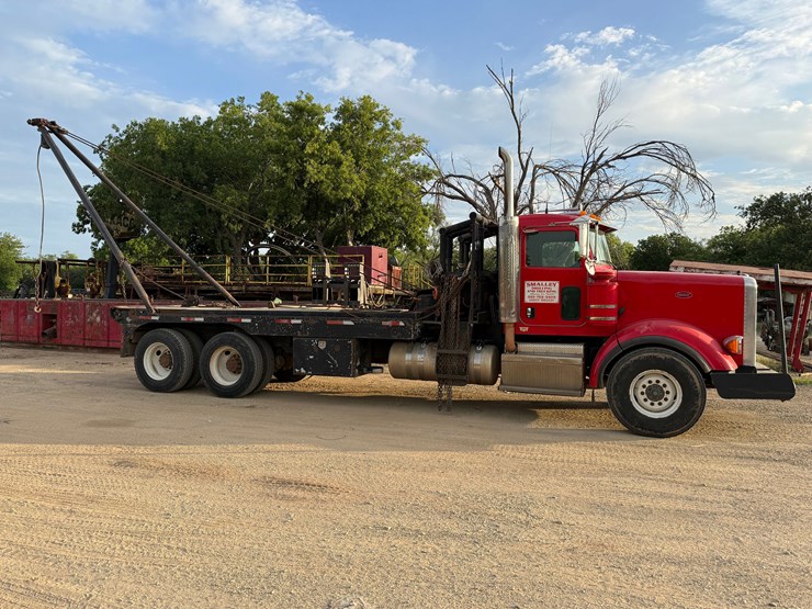 2013-peterbilt-367-image-5