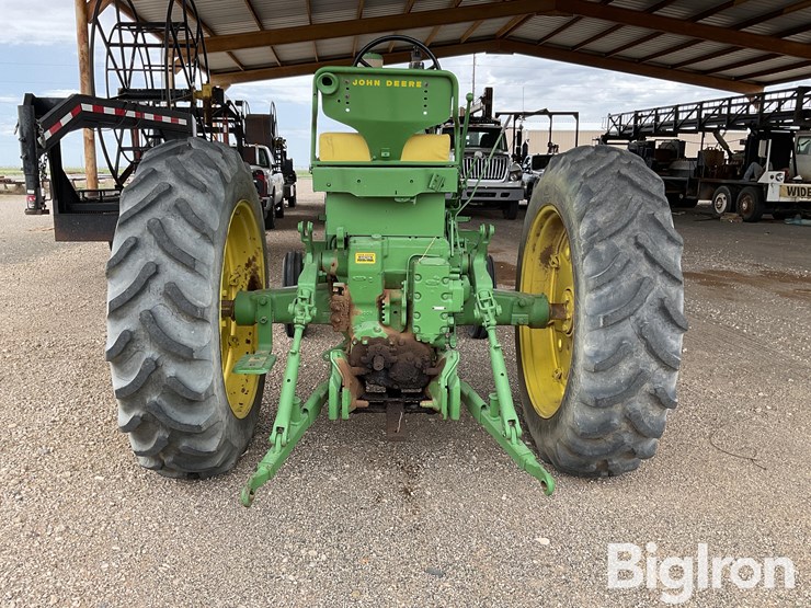 1958-john-deere-720-image-6
