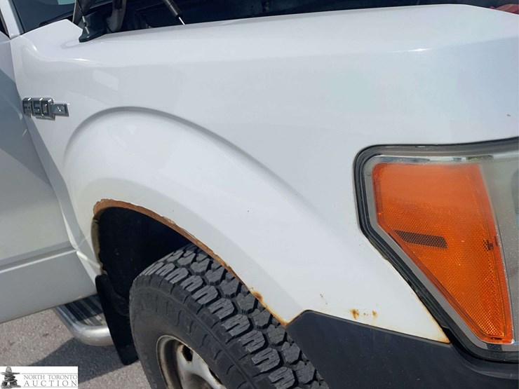 2014-ford-f150-image-26