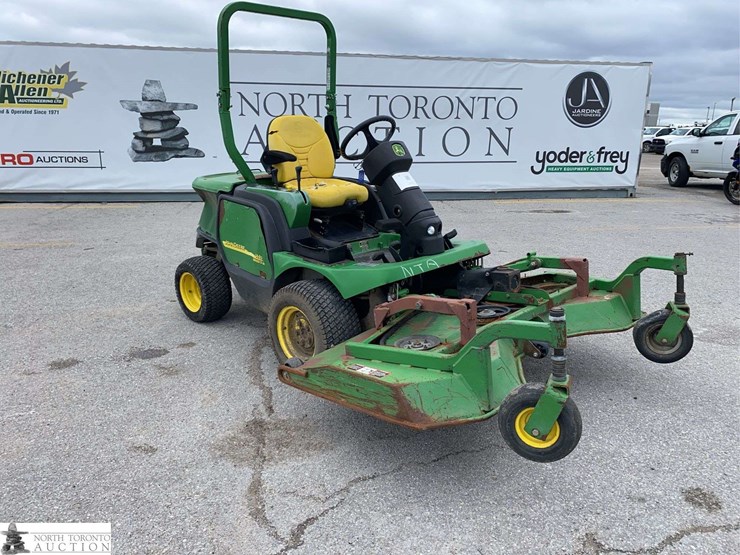 2010-john-deere-1445-image-3
