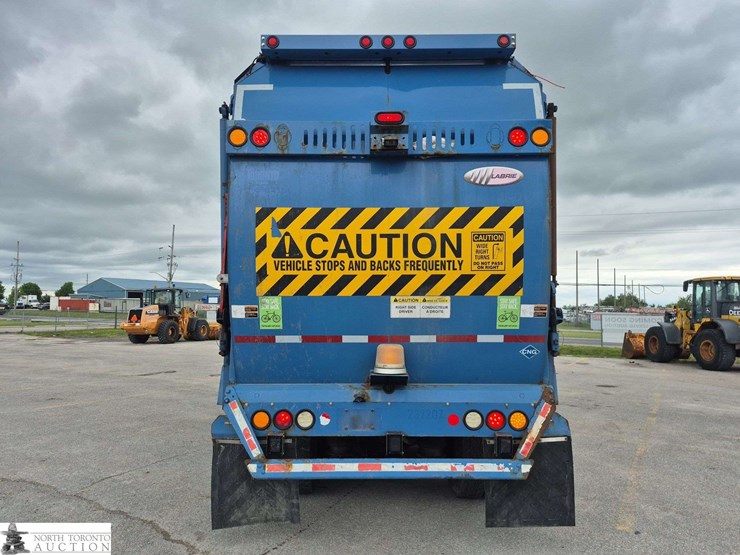 2018-mack-lr633-t/a-refuse-truck-image-6