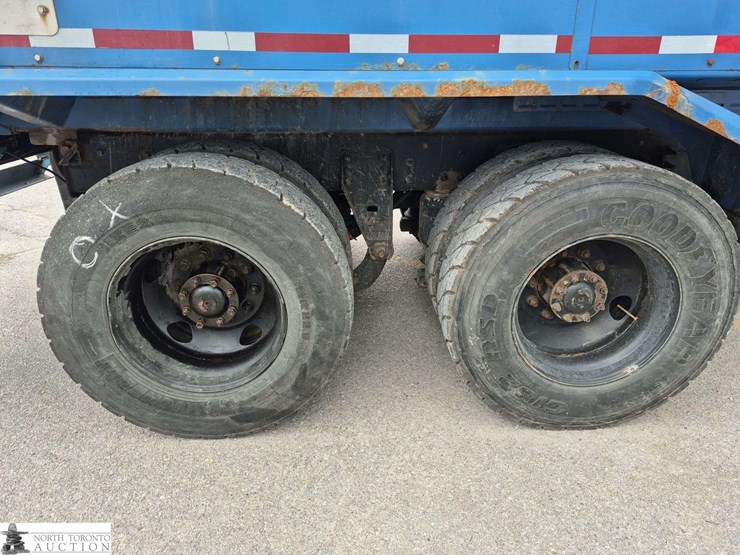 2018-mack-lr633-t/a-refuse-truck-image-28