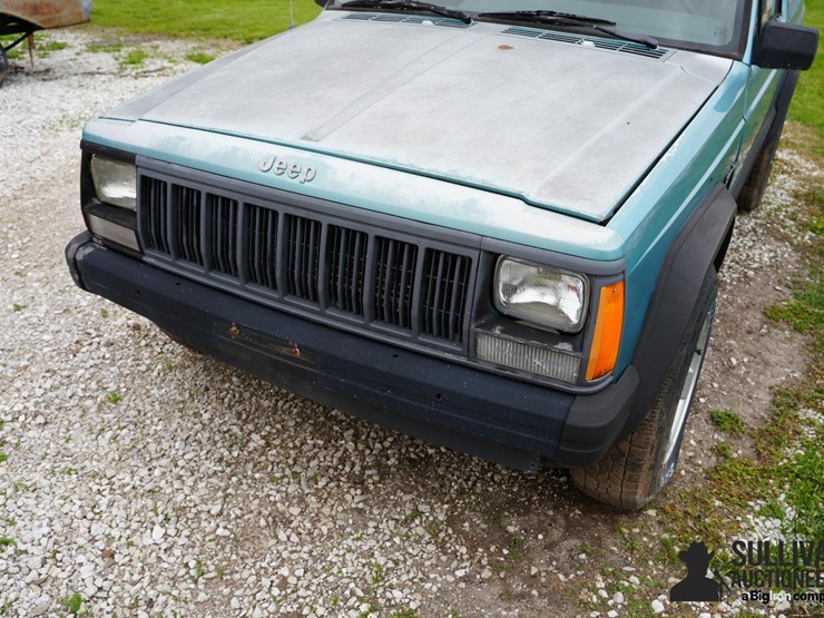 1995-jeep-cherokee-image-9