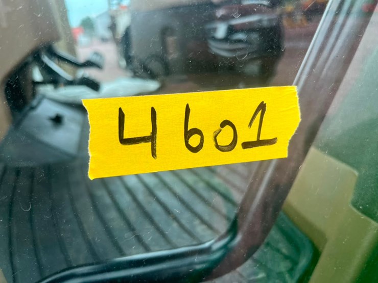 john-deere-8300-image-61