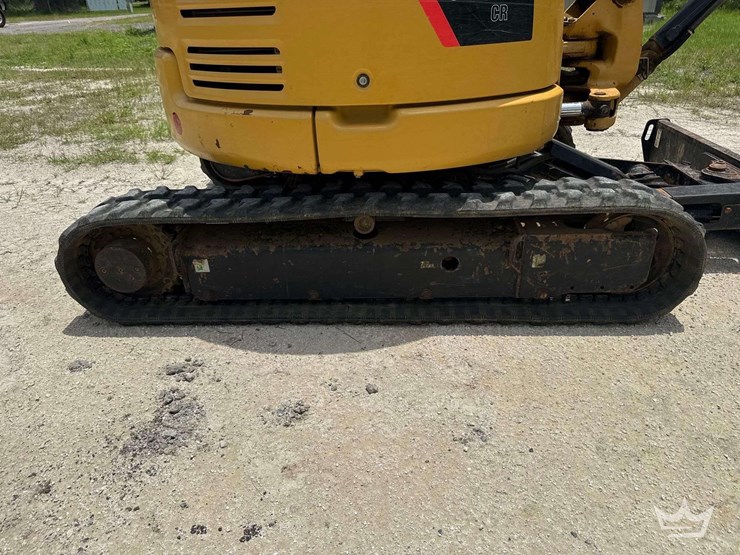 2013-caterpillar-303-image-30