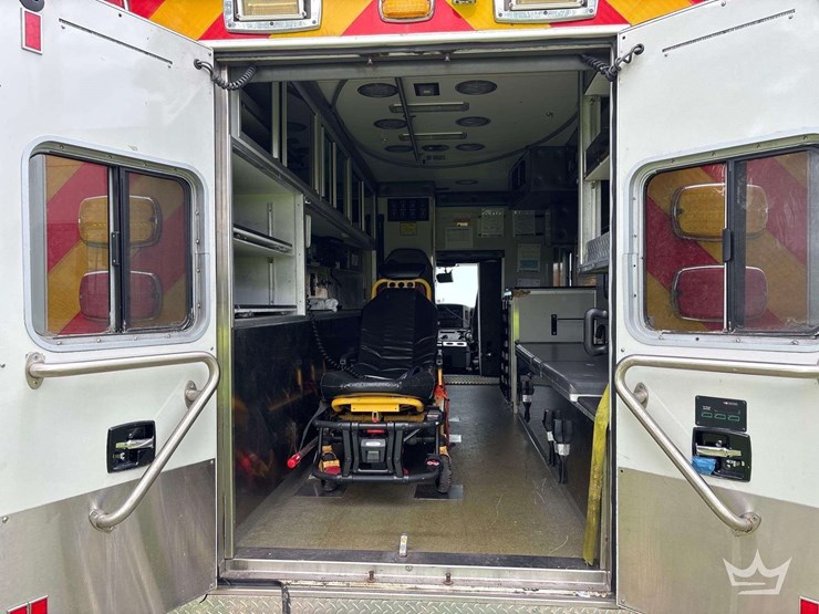 2013-international-durastar-4300-image-5