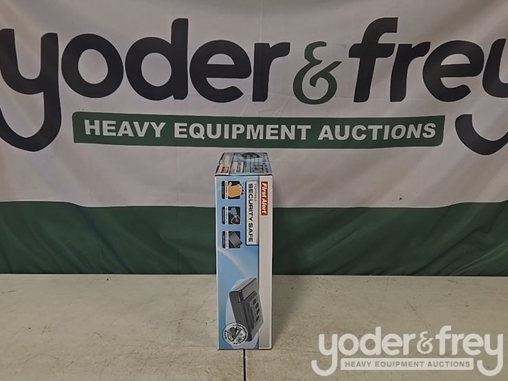 unused-first-alert-5200-df-digital-biometric-quick-access-hand-gun-safe-image-4