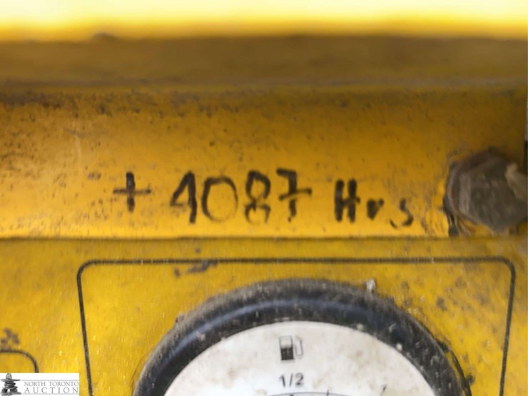 2012-atlas-copco-375-cfm-image-12