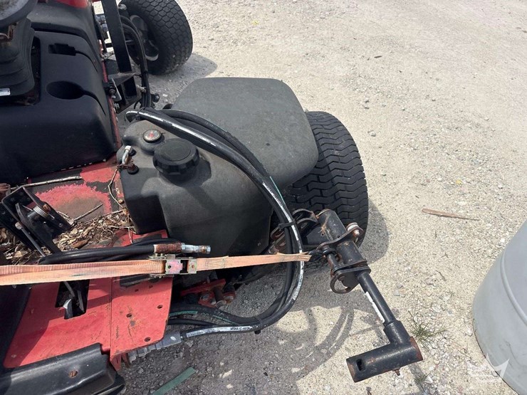 2012-toro-reelmaster-5510-commercial-reel-mower-image-10