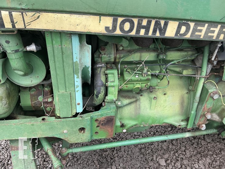 1984-john-deere-2150-image-13