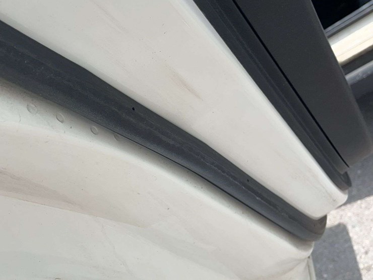 2012-dodge-journey-image-34
