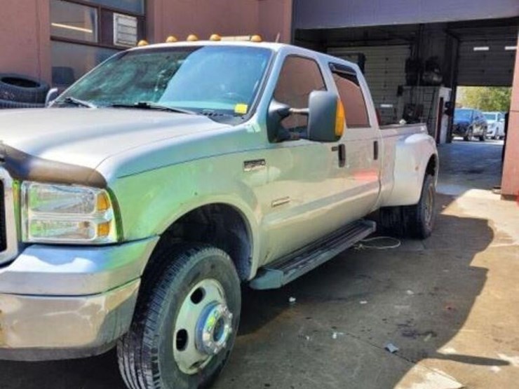 2007-ford-f350-xlt-image-1