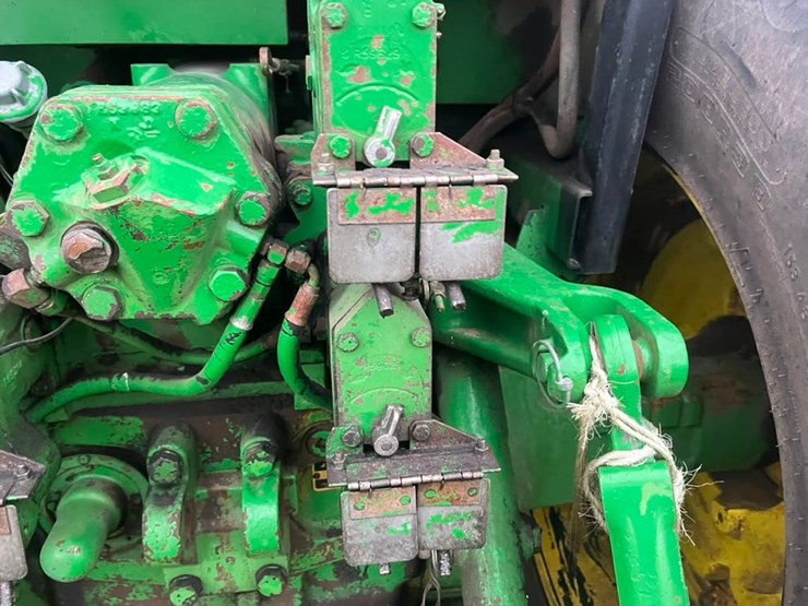 john-deere-4840-image-28