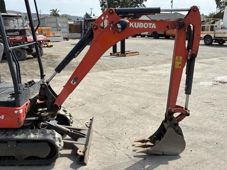 2019-kubota-kx018-4-image-6