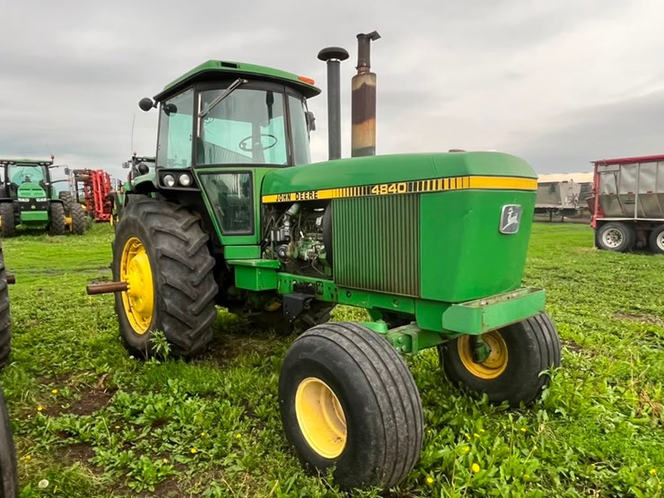 john-deere-4840-image-8
