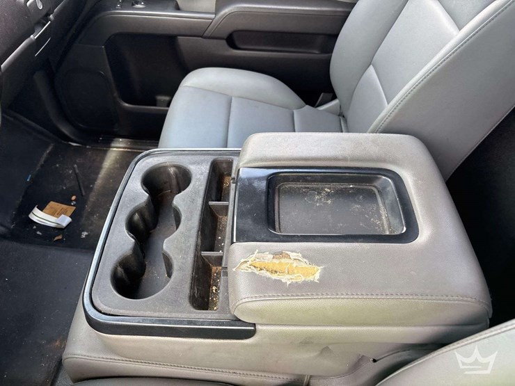 2018-chevrolet-silverado-1500-image-16