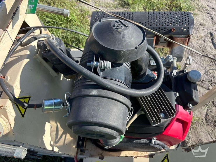 edco-ss-24-24h-24in-self-propelled-concrete-saw-image-20