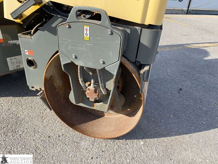 2010-wacker-neuson-rd12a-90-image-22