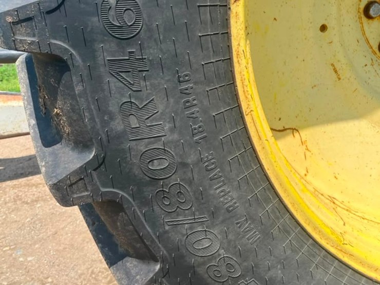 john-deere-8330-image-22