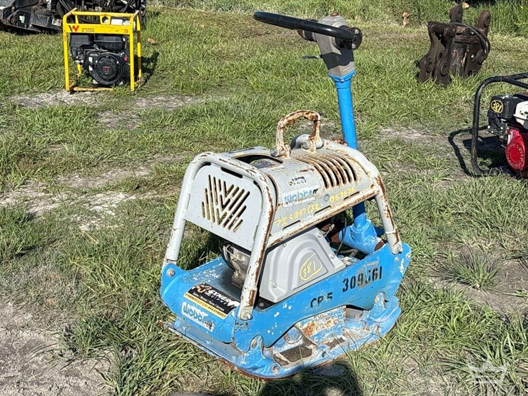 2021-weber-cr5-image-1