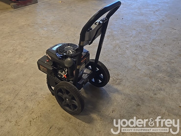 unused-2800-psi-simpson-pressure-washer-with-kohler-engine-image-2