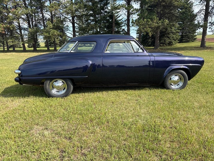 1949-studebaker-starlight-coupe-image-4