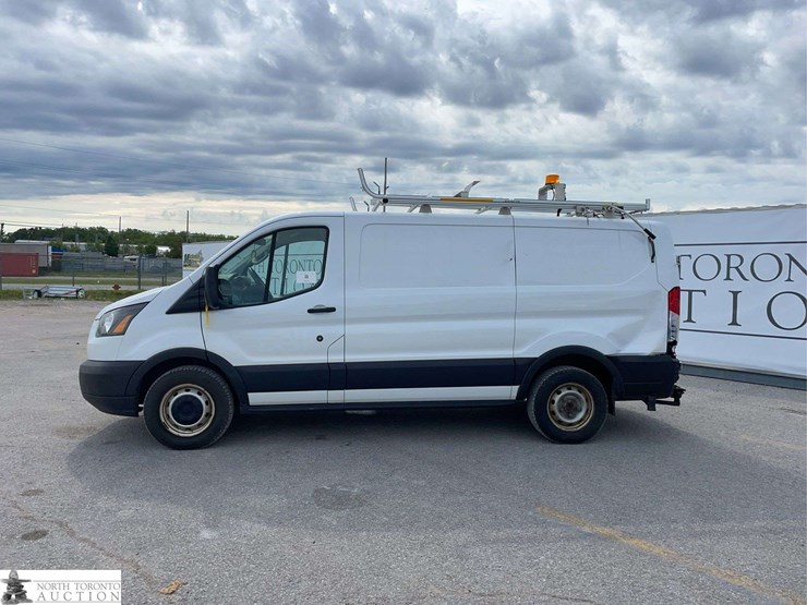 2019-ford-transit-image-8