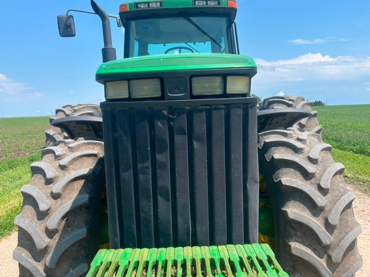 john-deere-8400-image-53