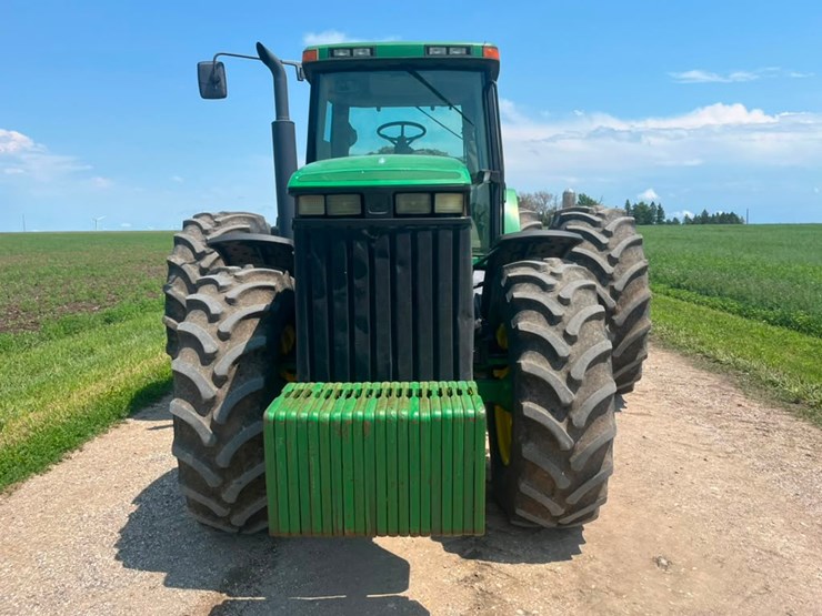 john-deere-8400-image-16