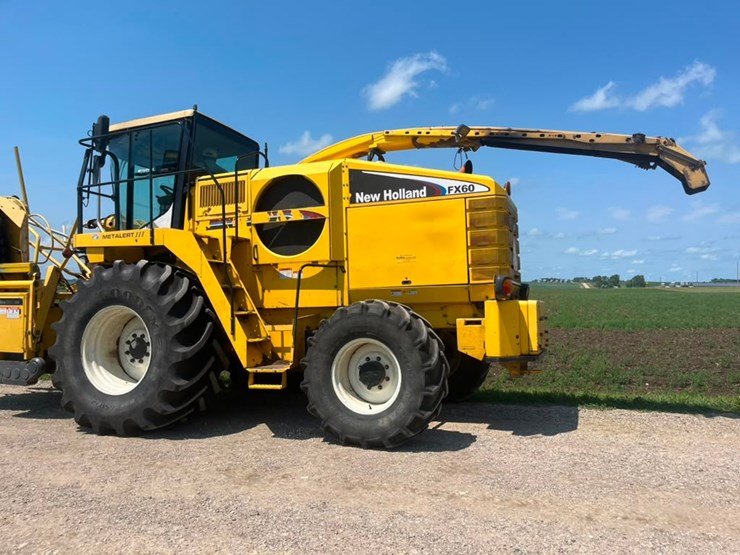 new-holland-fx60-image-5