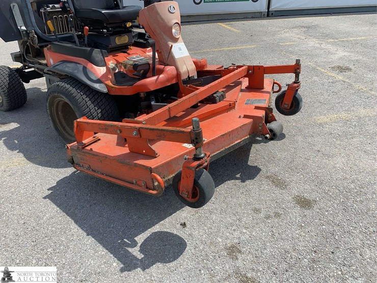 2011-kubota-f3080-image-27