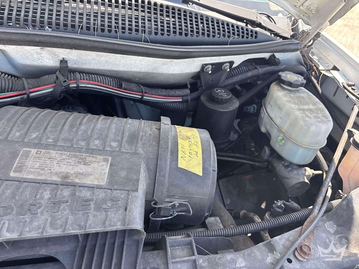 2014-chevrolet-express-2500-image-8