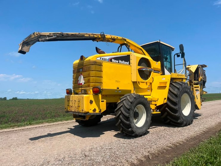 new-holland-fx60-image-11