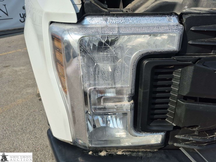 2017-ford-f350-image-35