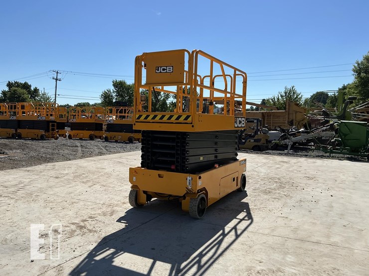2023-jcb-s4550e-image-4