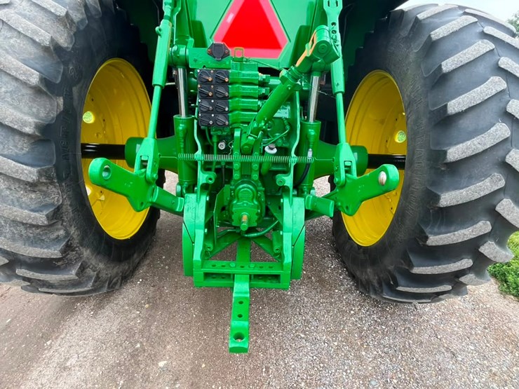 john-deere-8300-image-57