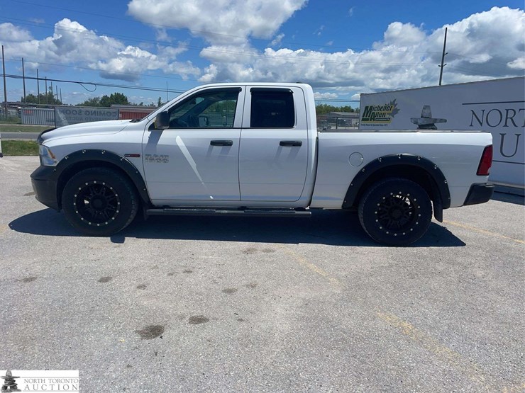 2016-dodge-1500-image-8