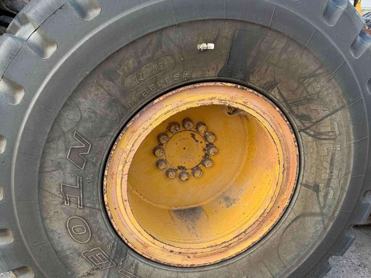2010-komatsu-wa250-6-image-21