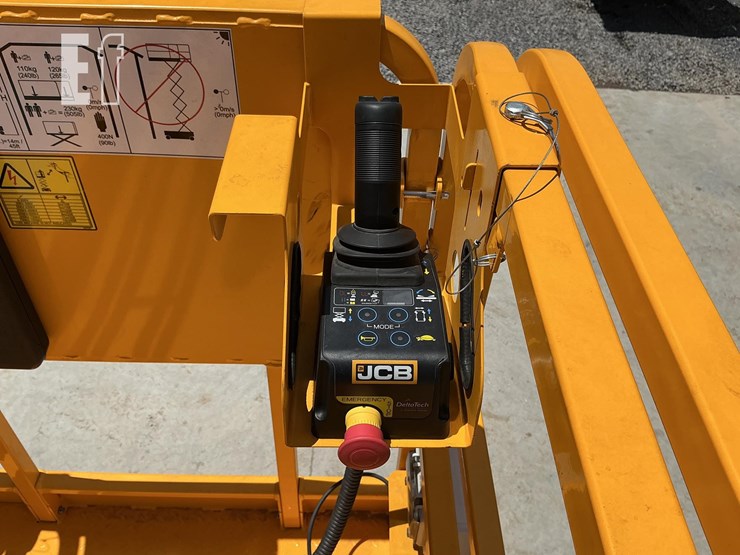 2023-jcb-s4550e-image-12