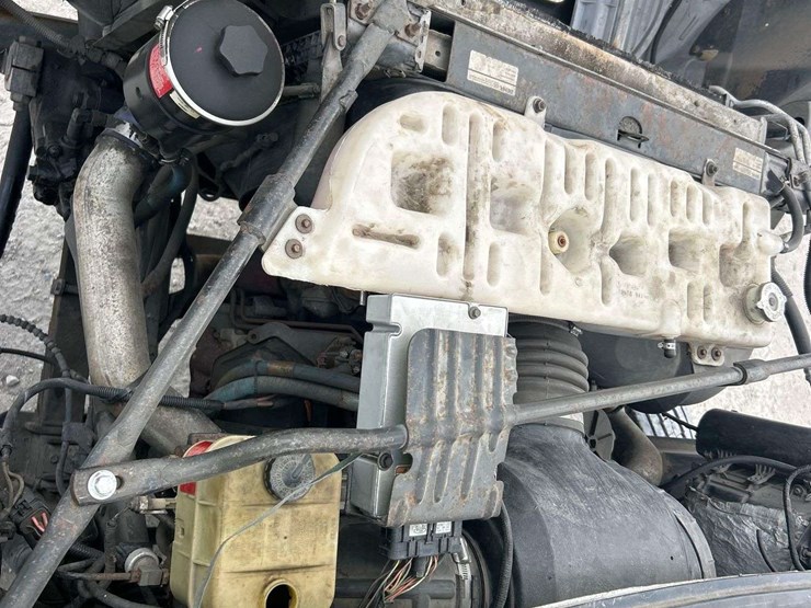 2002-ford-f650-image-6