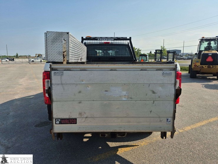 2017-ford-f350-image-6