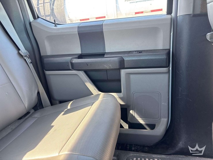 2017-ford-f250-image-17