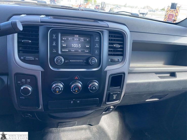 2016-dodge-1500-image-13